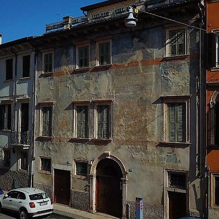 Palazzo Cavalli Pasquini Verona Exterior foto